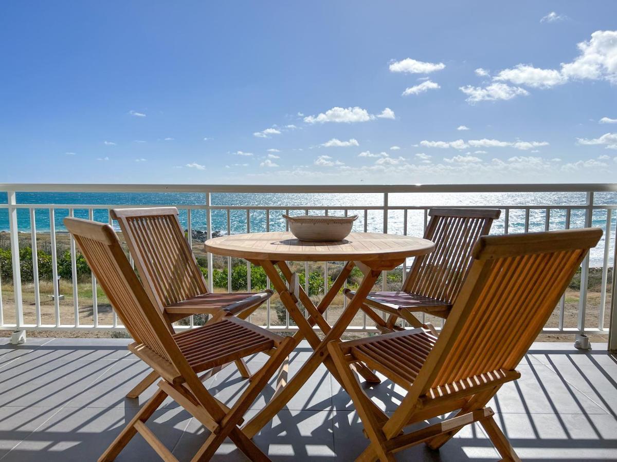 Апартаменты Front Line Unit 520 Ft2 - 48 M2, On Second Floor, Stunning Ocean View Куль-де-Сак Экстерьер фото