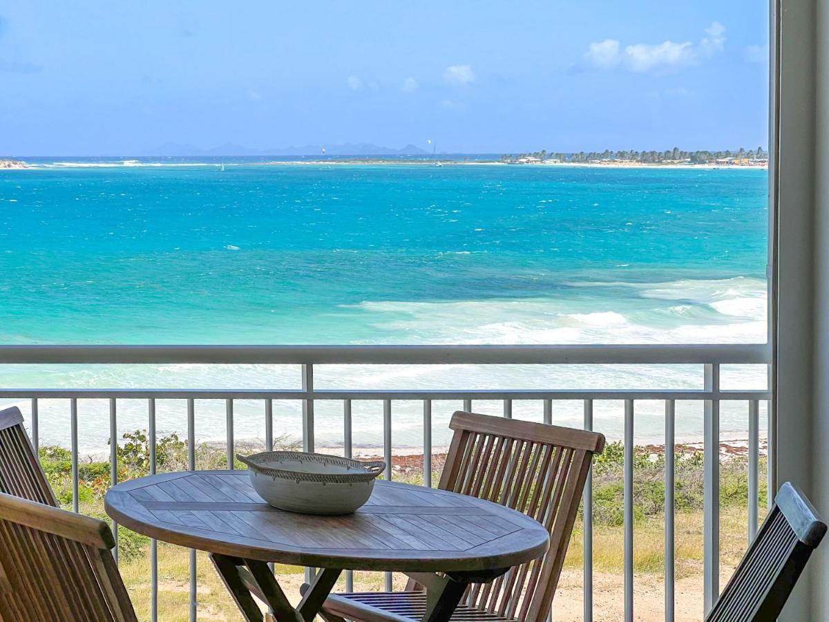 Апартаменты Front Line Unit 520 Ft2 - 48 M2, On Second Floor, Stunning Ocean View Куль-де-Сак Экстерьер фото